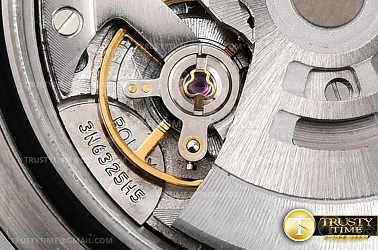 0410 ROLSD094 – Seadweller NewStyle 1023